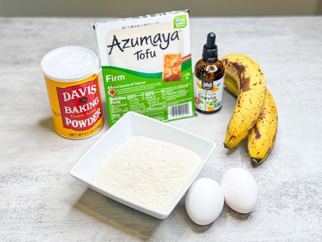 Image of ingredients of Banana&Tofu pancakes (Toffniks)