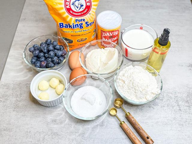 Image of ingredients of Blueberry Ricotta Pancakes